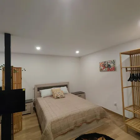 Gondar Estudio Apartament Mosteiro